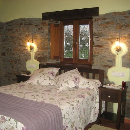Apartamentos Rurales Romallande プエルト・デ・ベガ エクステリア 写真