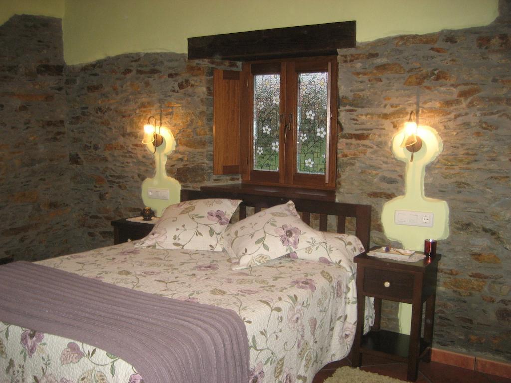 Apartamentos Rurales Romallande プエルト・デ・ベガ エクステリア 写真